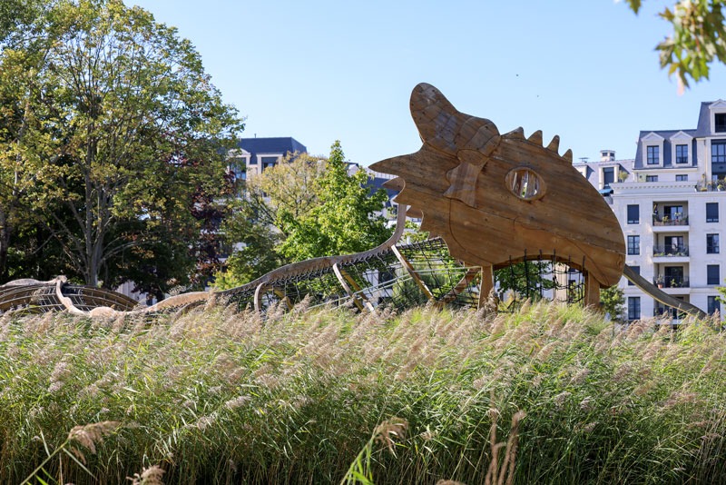 structure d'aire de jeux en bois